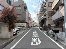 【東京都/文京区千石】文京区千石四丁目　中古戸建 前面道路