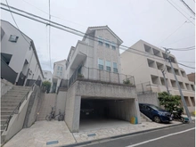 【東京都/文京区小日向】文京区小日向一丁目　中古戸建て（地下ガレージ付） 外観