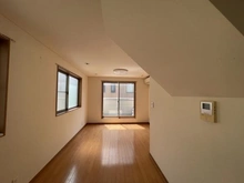 【東京都/目黒区目黒本町】目黒区目黒本町1丁目 戸建て リビング・ダイニング