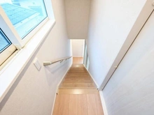 【東京都/目黒区目黒】目黒区目黒1丁目 戶建 階段