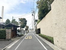 【東京都/目黒区三田】目黒区三田2丁目　中古戸建 前面道路