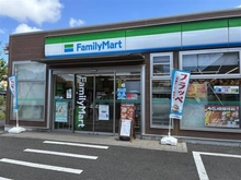 【神奈川県/横浜市泉区和泉町】泉区和泉町　戸建て ファミリーマート　いずみ中央駅前店（現地より約650m）