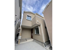 【東京都/板橋区東新町】板橋区東新町2丁目　新築戸建　C号棟 外観：全8棟 C号棟（中央）