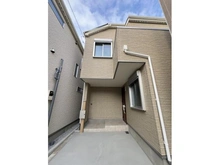 【東京都/板橋区東新町】板橋区東新町2丁目　新築戸建　C号棟 外観：全8棟 C号棟（中央）