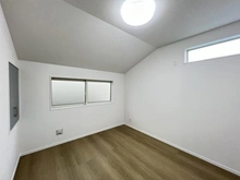 【東京都/板橋区東新町】板橋区東新町2丁目　新築戸建　D号棟 洋室：2階