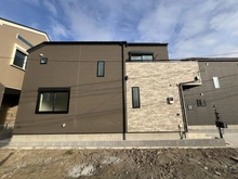 【東京都/板橋区東新町】板橋区東新町2丁目　新築戸建　E号棟 外観：全8棟 E棟（中央）