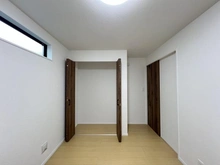 【東京都/板橋区東新町】板橋区東新町2丁目　新築戸建　E号棟 サービスルーム（納戸）：1階