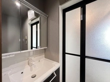 【東京都/板橋区西台】板橋区西台3丁目　中古戸建 洗面室：1階