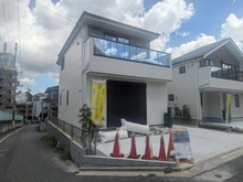 【東京都/板橋区成増】板橋区成増4丁目　新築戸建1号棟 外観：全3棟：左側