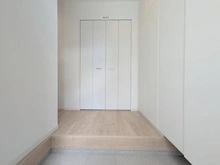 【東京都/板橋区成増】板橋区成増4丁目　新築戸建1号棟 玄関