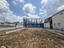 【東京都/練馬区田柄】練馬区田柄2丁目　新築戸建3号棟 現地（建築前）：全3棟現場（該当土地は画像右奥となります。）