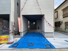 【埼玉県/ふじみ野市上福岡】ふじみ野市上福岡3丁目新築戸建 1号棟 駐車場