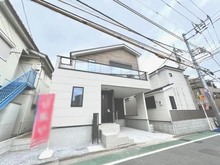 【東京都/板橋区赤塚】板橋区赤塚6丁目　新築戸建　1号棟 外観：【全2棟／写真中央の棟】