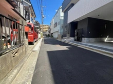 【埼玉県/新座市野火止】埼玉県新座市野火止8丁目新築戸建  前面道路