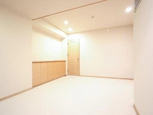 【東京都/大田区田園調布】中古戸建　大田区田園調布5丁目 リビング