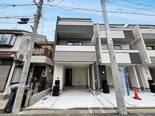 【神奈川県/川崎市幸区南加瀬】川崎市幸区南加瀬2丁目A号棟 外観:全9棟(写真中央)