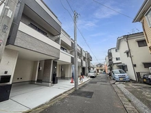 【神奈川県/川崎市幸区南加瀬】川崎市幸区南加瀬2丁目A号棟 前面道路