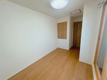 【神奈川県/川崎市中原区宮内】川崎市中原区宮内一丁目 戸建 洋室