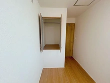 【神奈川県/川崎市中原区宮内】川崎市中原区宮内一丁目 戸建 洋室