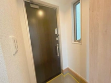 【神奈川県/川崎市中原区宮内】川崎市中原区宮内一丁目 戸建 玄関