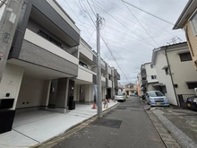 【神奈川県/川崎市幸区南加瀬】川崎市幸区南加瀬2丁目D号棟 前面道路