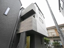 【神奈川県/川崎市高津区明津】GRACE WOOD CONFINE 明津　E号棟 建築中の外観：全10棟／西側一番奥
