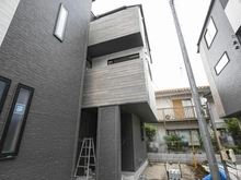 【神奈川県/川崎市高津区明津】GRACE WOOD CONFINE 明津　E号棟 建築中の外観：全10棟／西側一番奥
