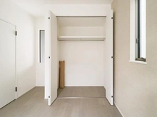 【神奈川県/川崎市宮前区南平台】川崎市宮前区南平台新築戸建3号棟 洋室：約6.5帖