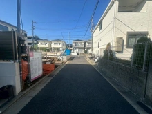 【東京都/世田谷区深沢】世田谷区深沢1丁目 新築戸建 前面道路