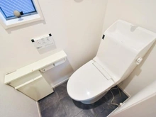 【神奈川県/横浜市鶴見区上末吉】横浜市鶴見区上末吉5丁目　中古戸建 トイレ