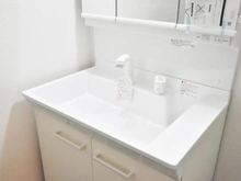 【神奈川県/横浜市鶴見区上末吉】横浜市鶴見区上末吉5丁目　中古戸建 洗面室