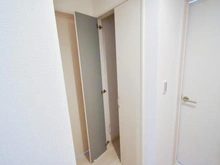 【神奈川県/横浜市鶴見区上末吉】横浜市鶴見区上末吉5丁目　中古戸建 収納