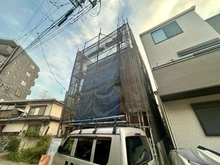 【神奈川県/川崎市中原区下沼部】川崎市中原区下沼部　新築戸建 建築中の外観