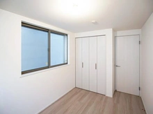 【神奈川県/川崎市中原区新城】川崎市中原区新城5丁目新築戸建　2号棟 サービスルーム（納戸）