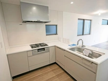 【神奈川県/川崎市中原区新城】川崎市中原区新城5丁目新築戸建　3号棟 キッチン