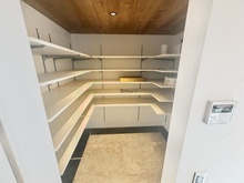 【神奈川県/川崎市中原区小杉陣屋町】川崎市中原区小杉陣屋町2丁目　新築戸建 収納