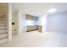 【神奈川県/川崎市中原区小杉陣屋町】中原区小杉陣屋町二丁目　新築戸建3号棟 リビング・ダイニング