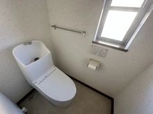 【神奈川県/横浜市都筑区すみれが丘】都筑区すみれが丘中古戸建 トイレ