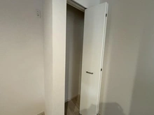 【東京都/小平市上水新町】小平市上水新町2期　新築戸建 収納：キッチン付近の物入