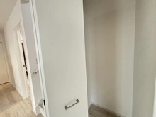 【東京都/小平市上水新町】小平市上水新町2期　新築戸建 収納：1F階段横の物入