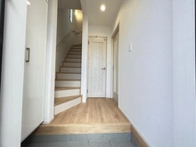 【東京都/小平市小川町】小平市小川町1丁目　新築戸建 玄関