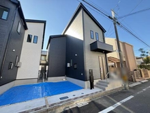 【東京都/国立市西】国立市西2丁目新築戸建 1号棟 外観：全2棟 写真中央（1号棟）