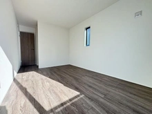 【東京都/国立市西】国立市西2丁目新築戸建 1号棟 洋室：約6.0帖