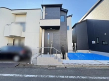 【東京都/国立市西】国立市西2丁目新築戸建 2号棟 外観：写真中央（2号棟）