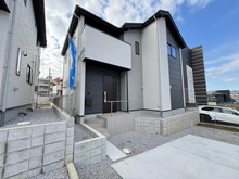 【東京都/八王子市兵衛】八王子市兵衛2丁目（1号棟）　新築戸建 外観：全4棟　
写真中央（1号棟）