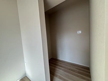 【東京都/八王子市兵衛】八王子市兵衛2丁目（1号棟）　新築戸建 収納：約8.2帖の洋室にあるウォークインクローゼット