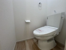 【東京都/八王子市兵衛】八王子市兵衛2丁目（1号棟）　新築戸建 トイレ：2Fのトイレ