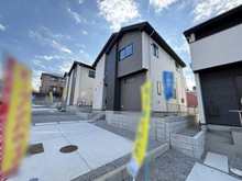 【東京都/八王子市兵衛】八王子市兵衛2丁目（2号棟）　新築戸建 外観：全4棟
写真中央（2号棟）