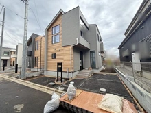 【東京都/国分寺市北町】国分寺市北町2丁目（7号棟）　新築戸建 外観：全7棟現場
写真中央（7号棟）