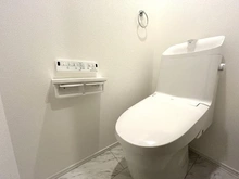 【東京都/国分寺市本多】国分寺市本多町3丁目　新築戸建 トイレ